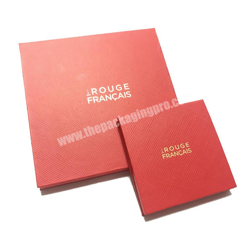 Customized Eco Friendly New Fashion Cosmetic Red Textured Paper Gold Logo Mini Portabl Eyeshadow Packaging Box Eyeshadow Palette