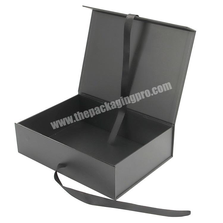 Eco-Friendly Black Color 2.5mm Thickness Rectangle Foldable Gift Paper Box