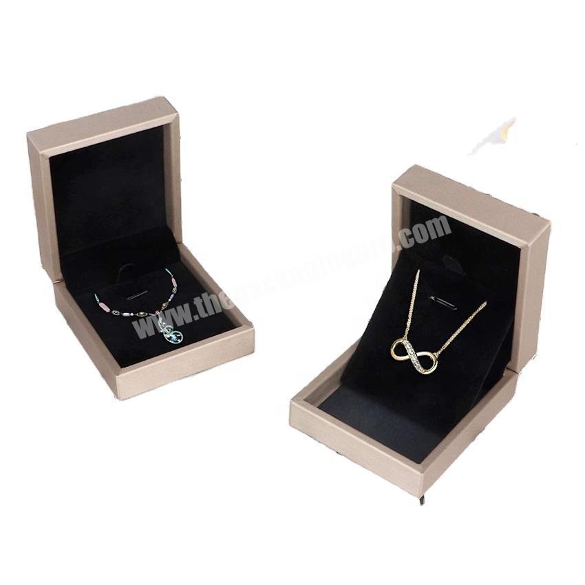 Hot sale eco friendly vintage leather jewelry set organizer bracelet ring box jewelry custom logo gift jewelry packaging box