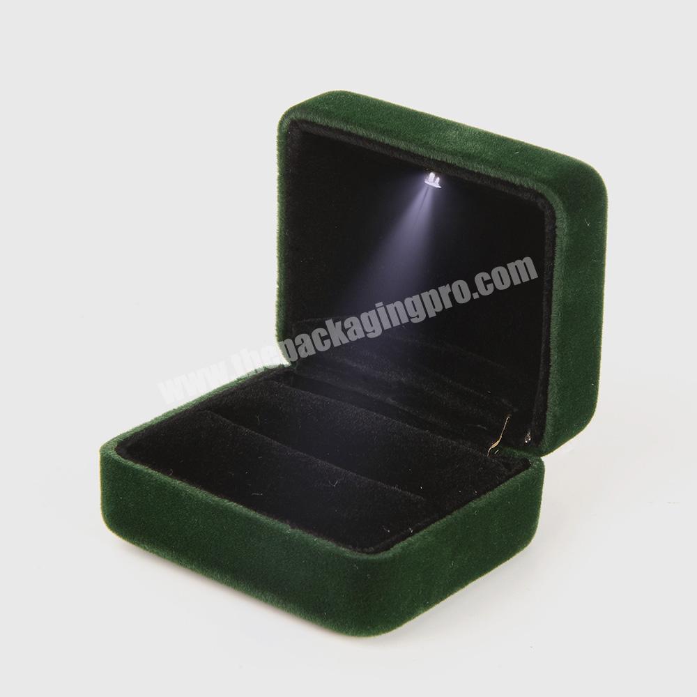 Luxury Jewellery Color Box Custom Logo Printed Flannelette Velvet Green Ring Gift Jewelry Box