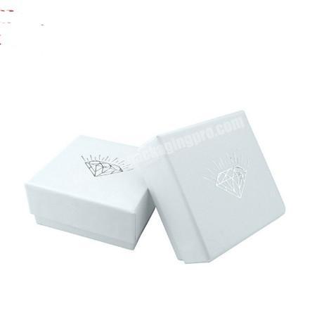 Wholesale eco friendly luxury white cardboard paper 2 pieces rigid set up gift jewelry box custom logo with sponge