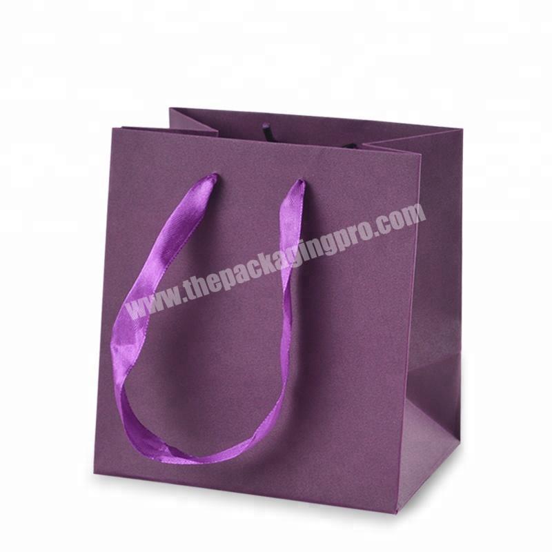 Wholesale oem retail portable eco friendly recycled hot stamping gloss luxury purple shopping custom logo paper bag with handle