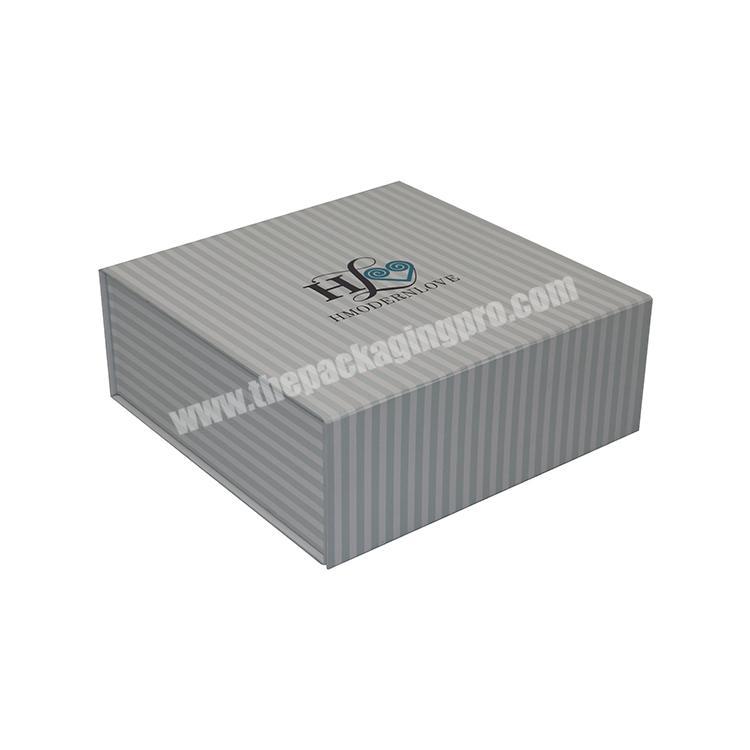 high quality magnetic foldable bridesmaid proposal box custom