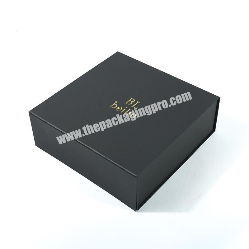 luxury Wholesale custom  folding  black magnetic closure gift box with magnet Closure
