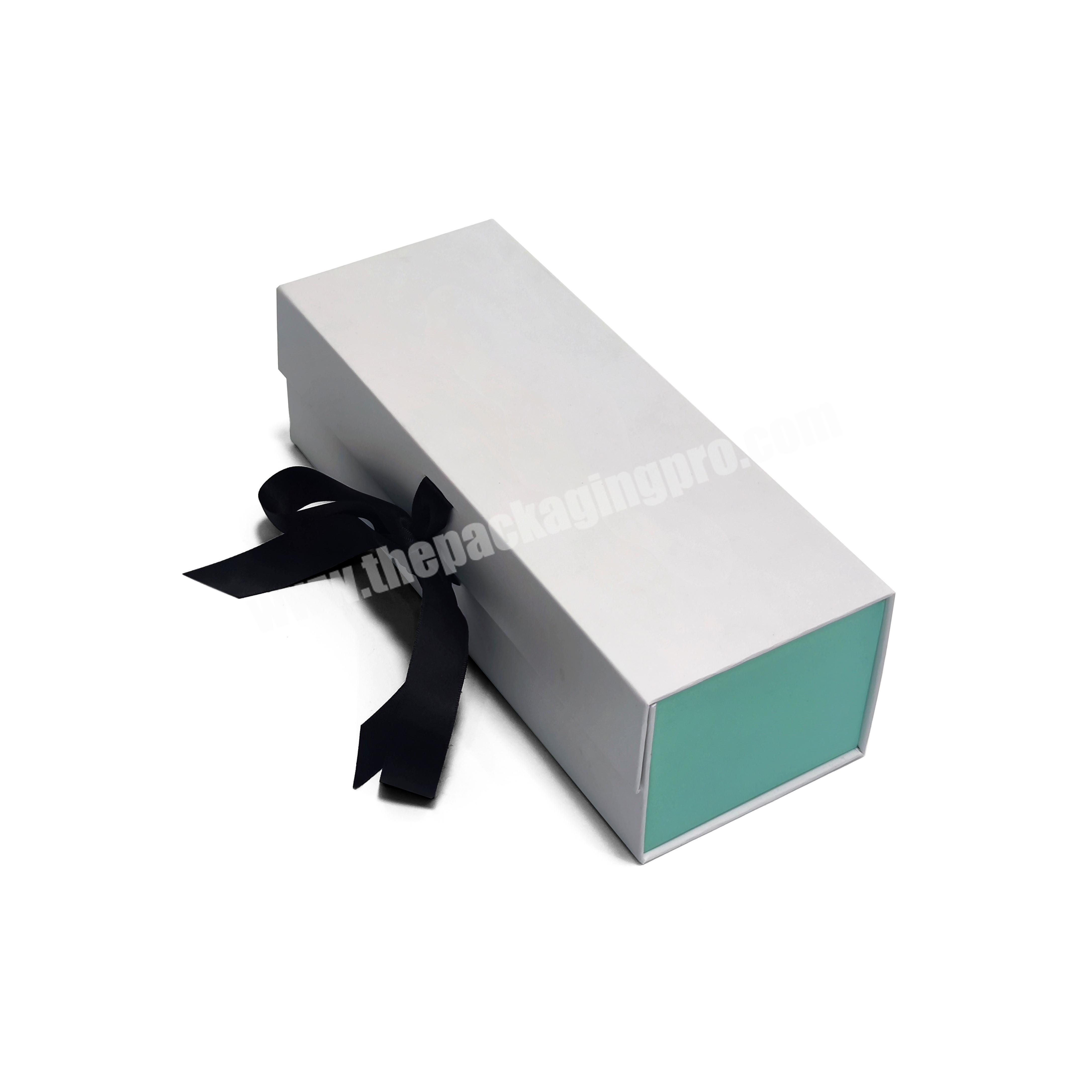2022 Accept Customized Logo Medium Portable Box Personalize Gift Boxes