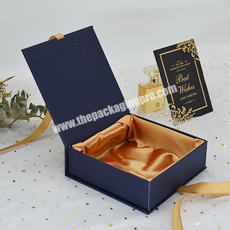 Blue Clamshell Magnetic Package Box With Ribbon Cosmetic Beauty Care Gift Box