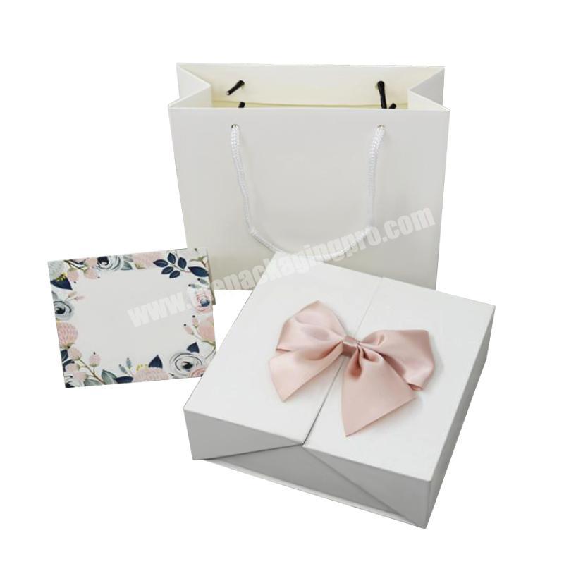 Bride And Groom Surprise Love Velvet Pale Blue Wedding Gift Box With Bow