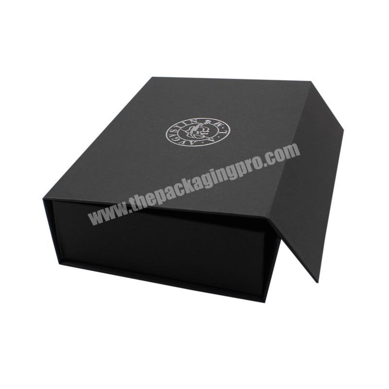 China Luxury Strong Magnetic Matte Black Paper Gift Box Rigid Cardboard Packaging