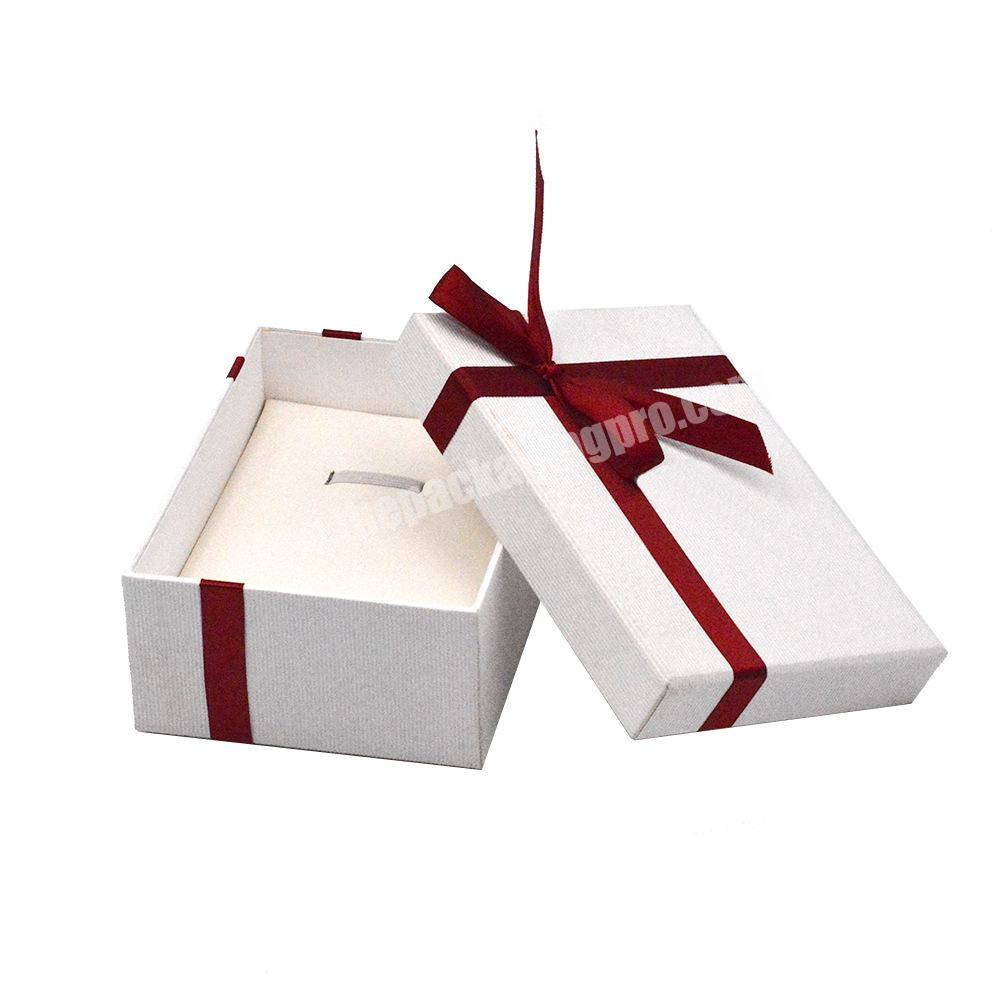 Chinese Suppliers Customized Flowerbox Square Gift Cardboard Gift Box With Ribbon