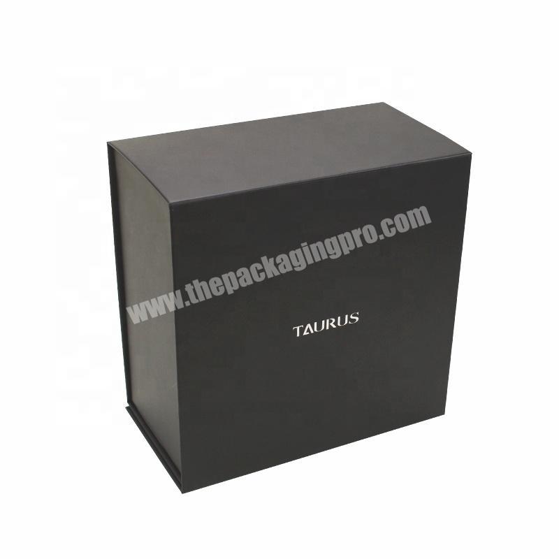 Custom Black Card Anti Scratch  Folding Paper Magnetic Boxes For Packaging