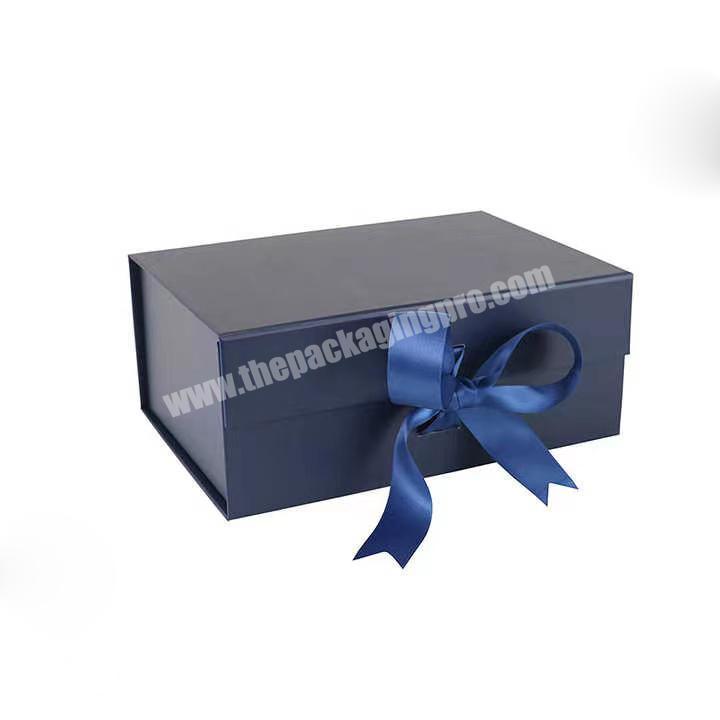 Custom Logo Cardboard  Magnet CosmeticGarment Folding Foldable Packaging Packages Gift Paper Box