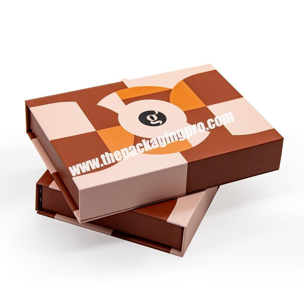 Custom Logo Luxury UV Printed Cardboard Paper Packaging Rigid Gift Boxes With Magnetic Lid Closure