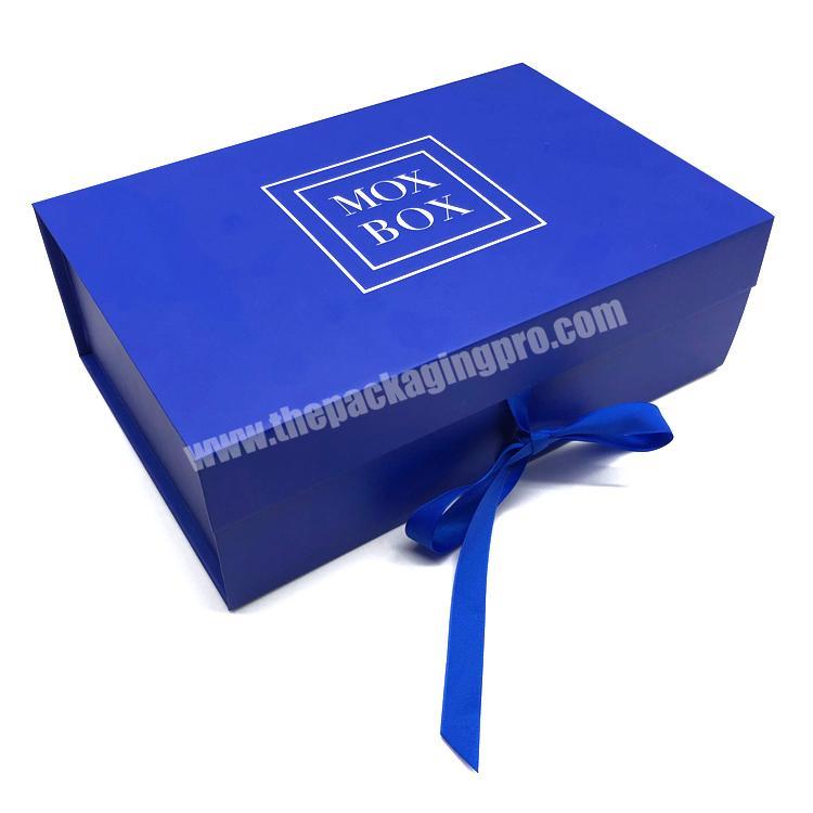 Custom Logo blue Folding Magnetic Apparel Clothes Heel Shoe Boxes Wholesale Paper Navy Blue Gift Box with ribbon for Clothing