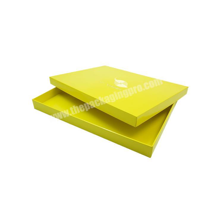 Custom Luxury Cardboard Paper Box High Quality Clothes  Gift Packaging Boxes With Lid Glossy  Lamination
