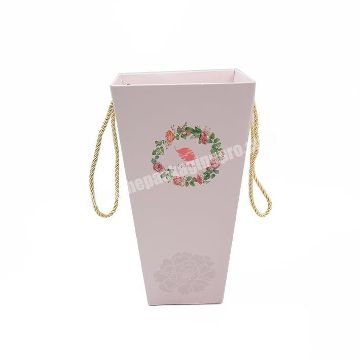 Custom Luxury Open Hard Flower Packaging Square Box Box Fresh Rose Valentine's Day With Handle