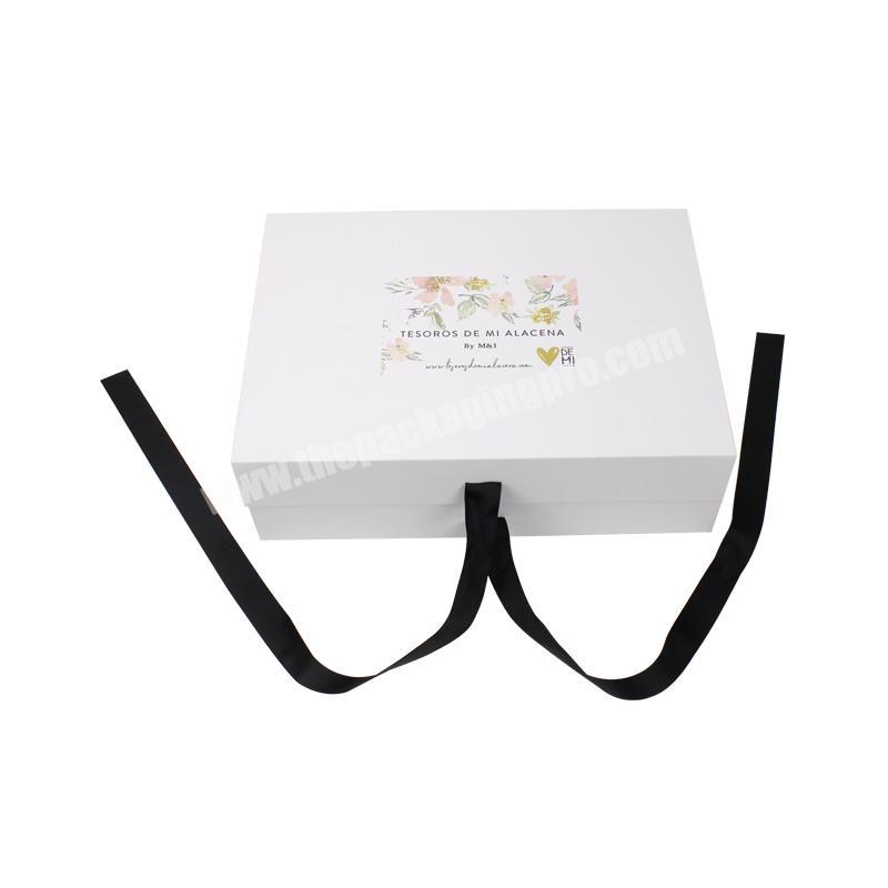 Custom Luxury White  Color Box With Black Ribbon Collapsible Storage Folding Gift Box