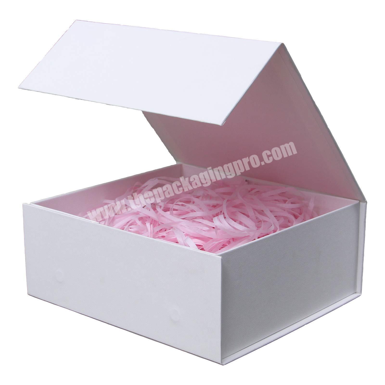 Custom Printing Luxury Flat White Magnetic Closure Cardboard Paper Gift Box Magnet Lid Apparel Packaging Boxes With Logo