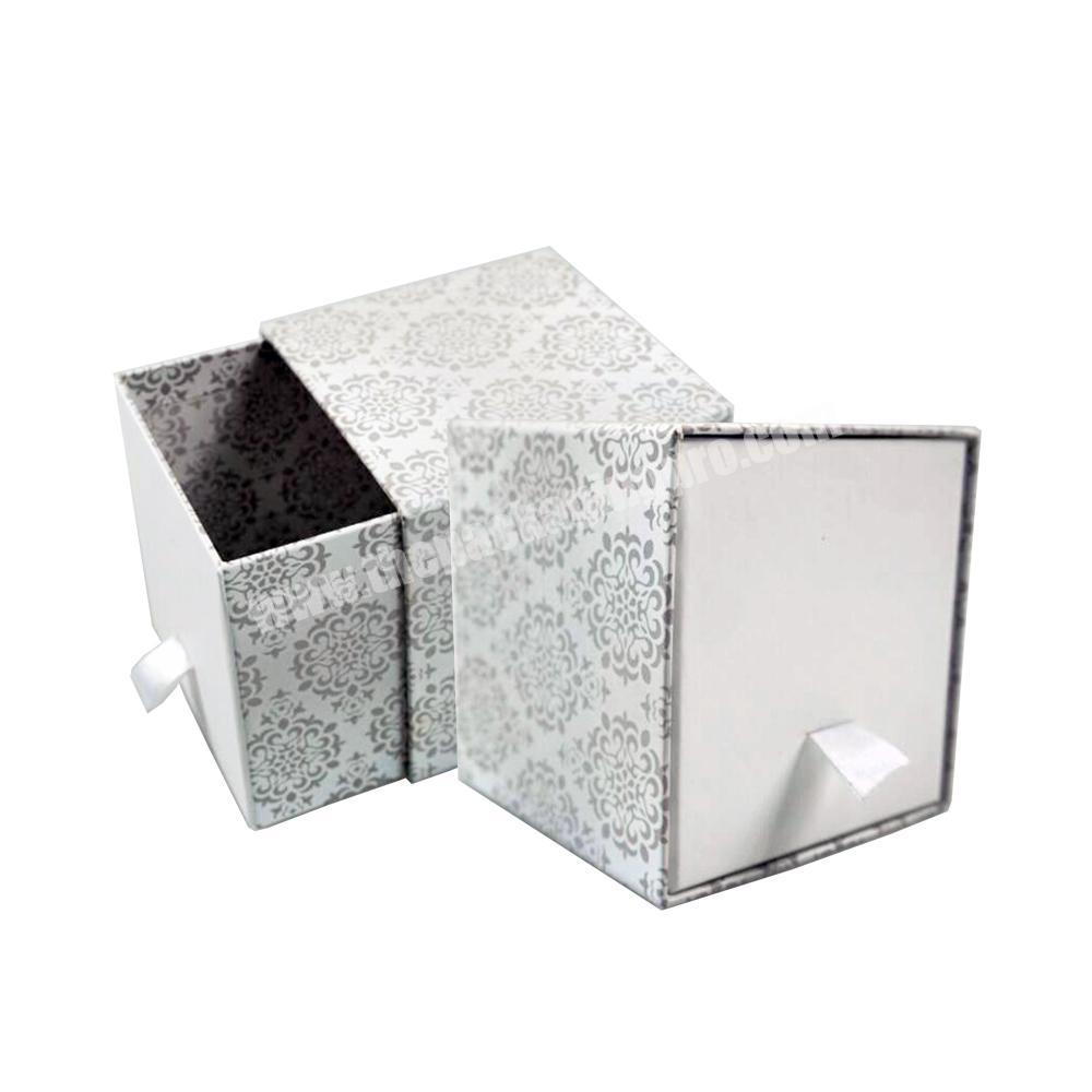 Custom cardboard luxury candle box with ribbon handle
