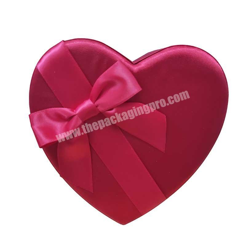 Custom color Valentine's day date heart shaped gift box wholesale with fabric cover
