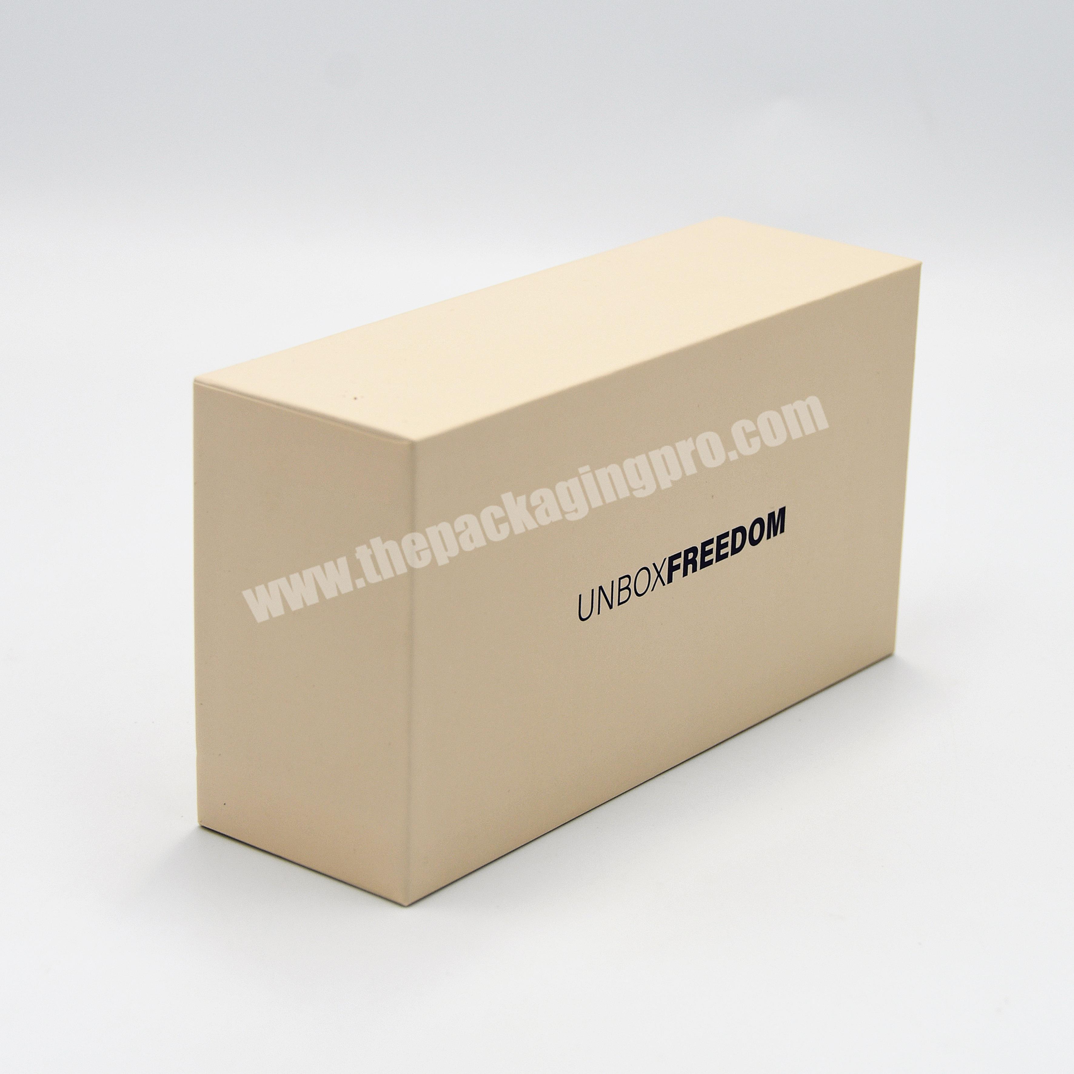 Customized logo  cardboard gift box packaging