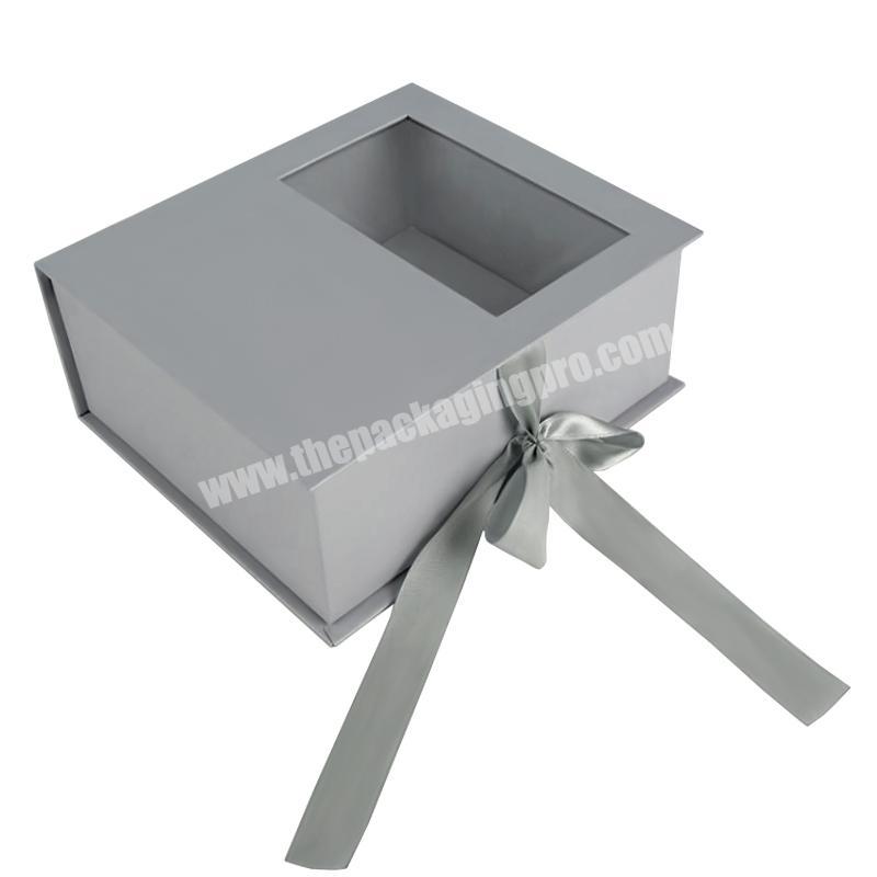 Flip Top PVC Window Black Rigid Cardboard Magnetic Closure Custom Packaging Square Gift Box with Clear Lid