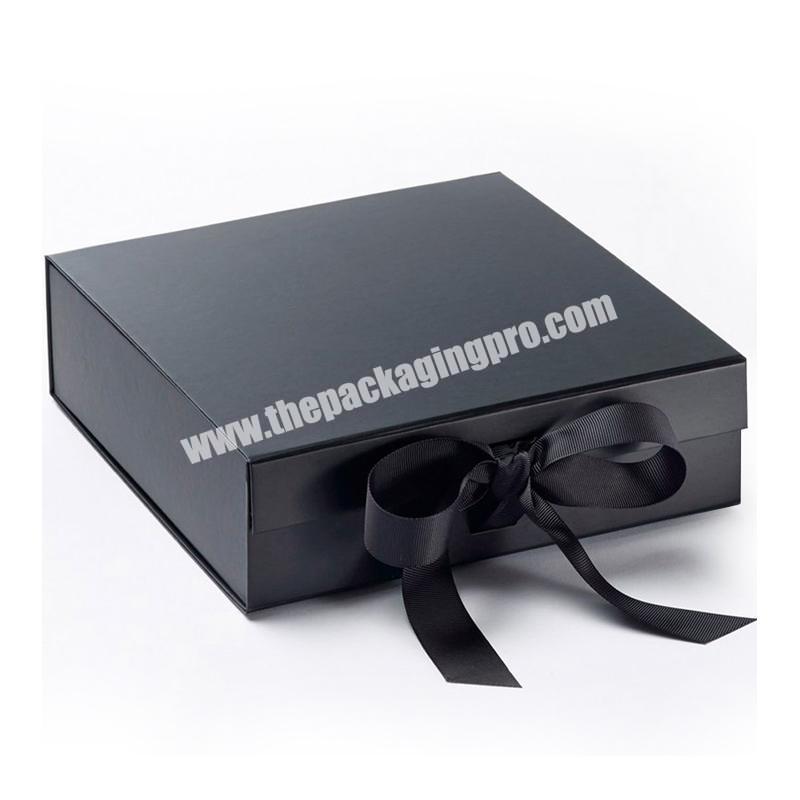 Paper Cardboard Cosmetic Gift Packaging Box Luxury Small Bridesmaid Wedding Custom Eco Friendly Clear Magnetic Foldable Black