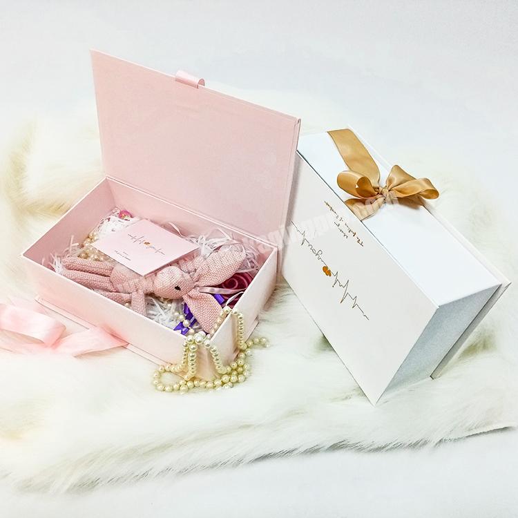 Custom Logo Pink Rigid Cardboard Packaging Box Magnetic Paper Gift Box With Ribbon Closure Foldable Bridesmaid Gift Box