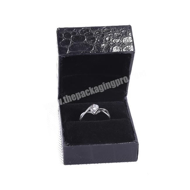 Jewelry Paper Box with Velvet Insert for Rings Packing Plastic Material Grey Board Solid Boxes with Nice Texture