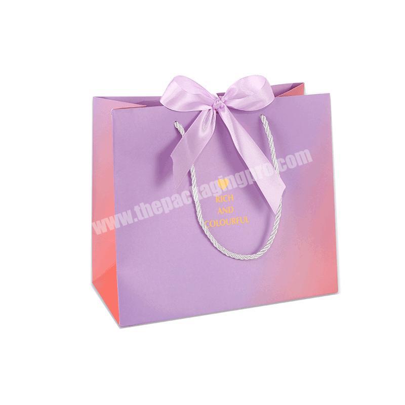 Luxury Fashion Custom Design Logo Printing Wholesale Eco Friendly Shopping Packaging White Cardboard Paper Bags with Handle