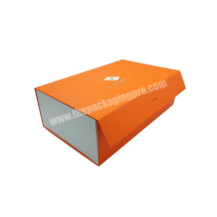 Luxury cardboard gift box, custom icon clamshell storage packaging folding magnetic closed gift box