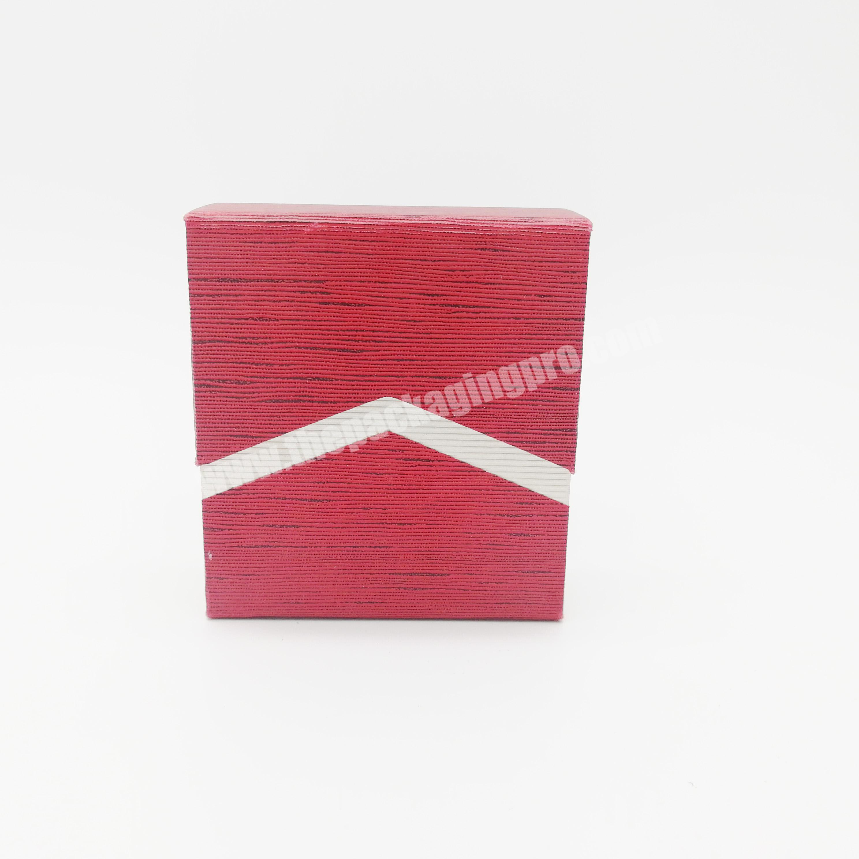 New design high quality custom color and style magnetic packaging gift boxes