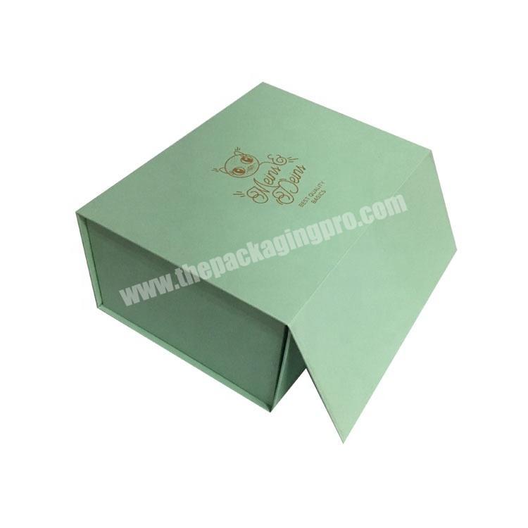 Personalized Custom Light Green Foldable Packing Gift Box For Shirt Garment factory
