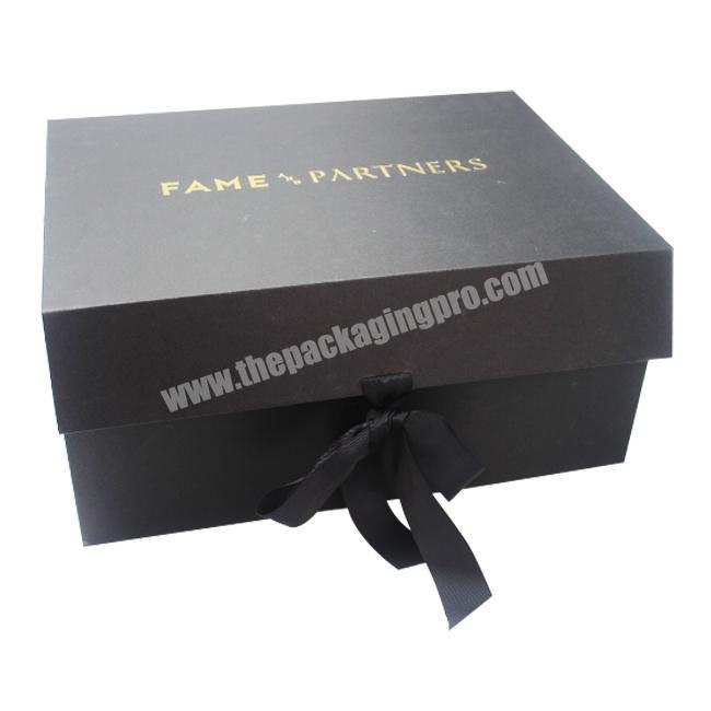 Printed Luxury Black Folding Magnetic Cardboard Clothing Wedding Dress Shipping Box