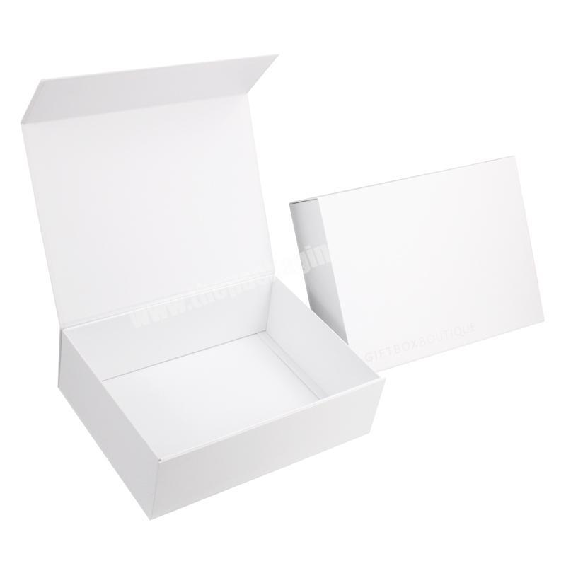 White Rigid Paperboard Hard Gift Box Magnetic box With Magnetic Closure Lid Folding box