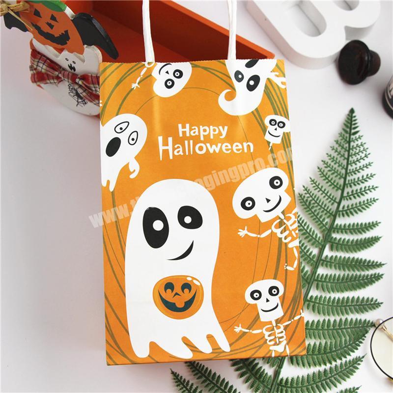 Wholesale Eco Friendly Cartoon Pattern Pumpkin Black Bats Paper Halloween Gift Trick Or Treat  Candle Cookie Bags With Handle