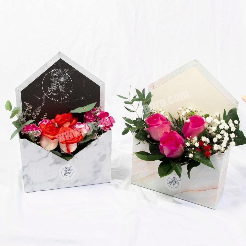 Wholesale Luxury Creative Portable Gift Packaging Envelope Shape Paper Cardboard Cajas Para Flores Flower Packing Box
