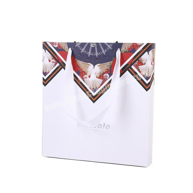 Wholesale Luxury Foldable Rigid Paper Gift Box Custom Printing Elegant Magnetic Cardboard Gift Box