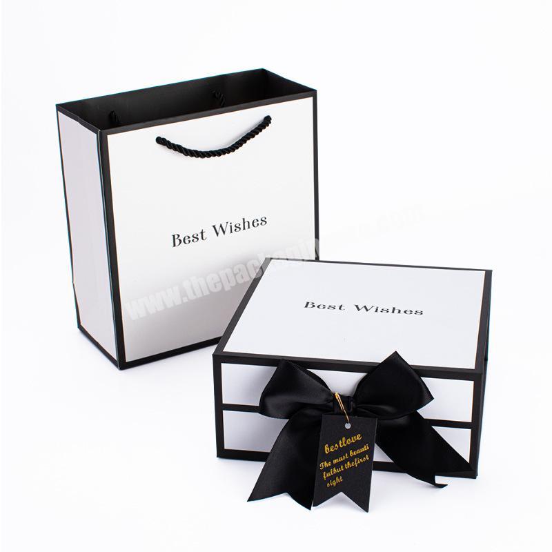Wholesales paper bag and gift boxes set paper jewelry boxes with logo gift craft paper gift box