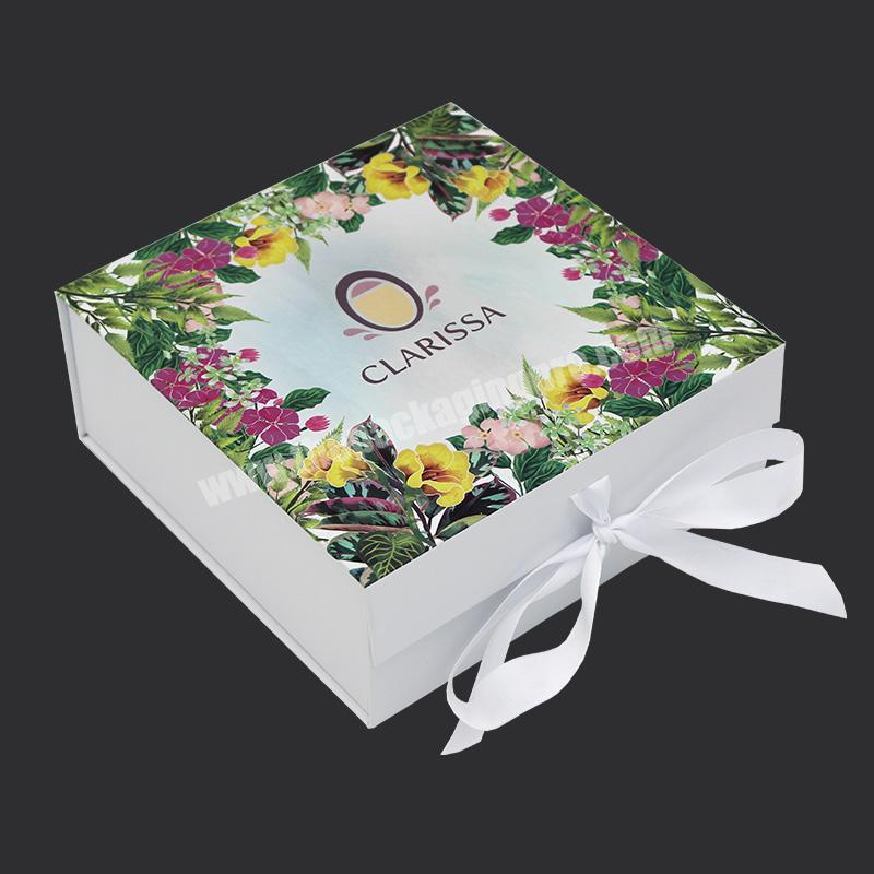 custom exquisite pattern gift packaging box folding box with ribbon