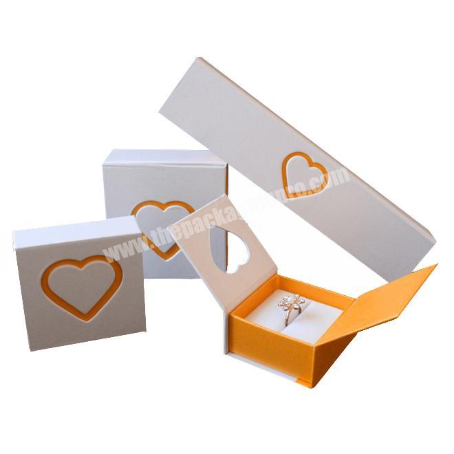 display mini craft hollow out necklace bracelet bridesmaid earrings cardboard wholesale heart shaped gift box for jewelry