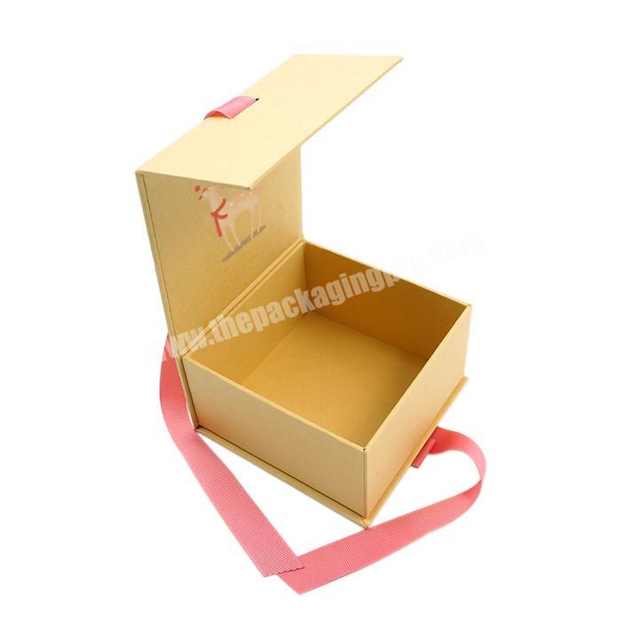 high Quality Gift Boxes Pink Paper Box With Ribbon Magnetic Folding Customized Printing Cardboard Kraft Luxury