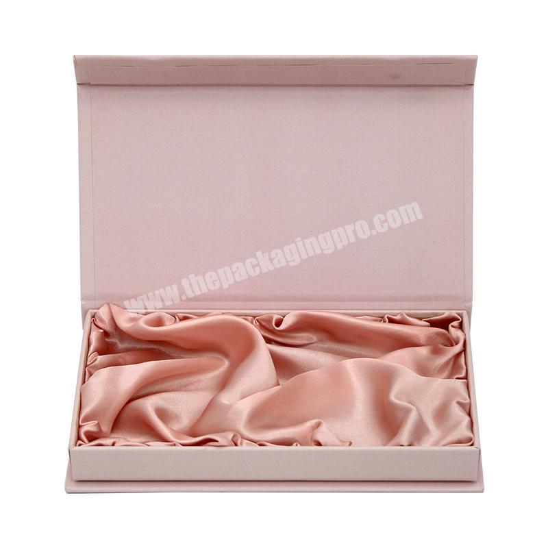 wholesale custom pink eyelashes packaging gift packaging boxes with silk lining
