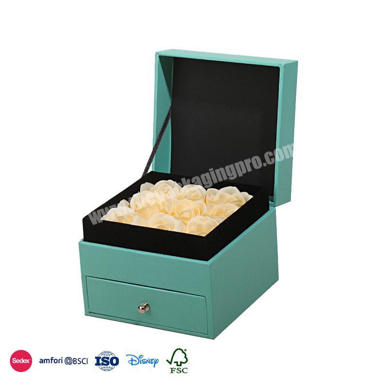 Best Selling Promotional Price Green double layer design elegant and elegant with tote bag flower gift box