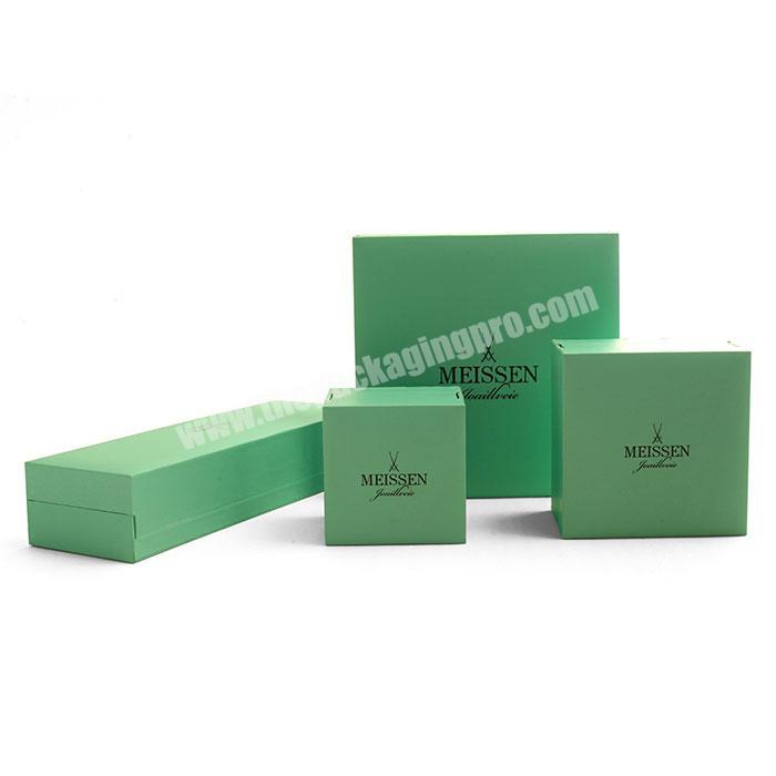 BoYang Packing Factory Custom Luxury Gift Boxes Velvet Pillow Insert Solid Watch Case Box