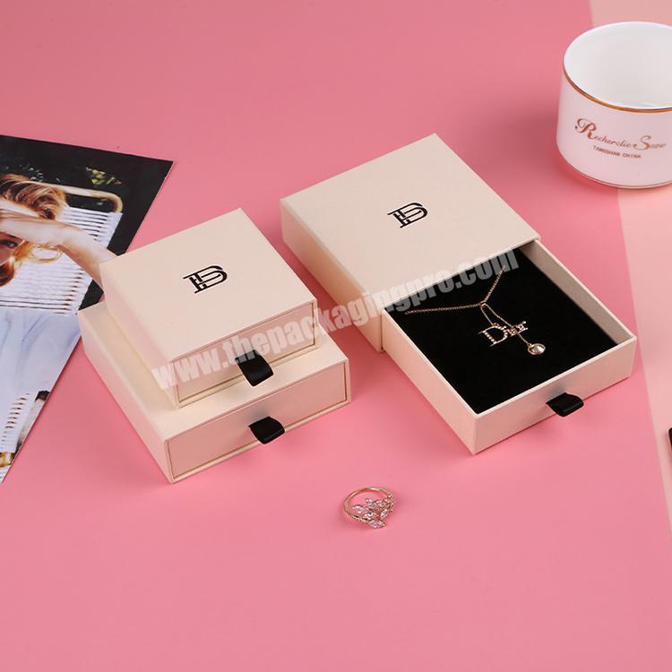 Boyang Custom Eco Beige Small Paper Drawer Sliding Jewelry Pendant Necklace Box
