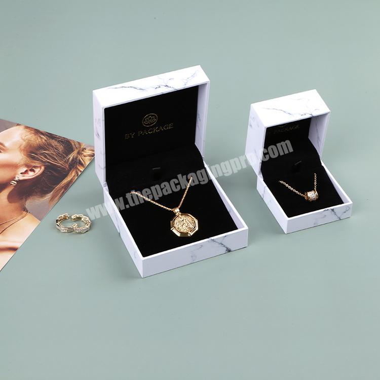 Boyang Custom Gold Foil Logo Printed White Paper Jewelry Pendant Box Necklace Gift Box Packaging