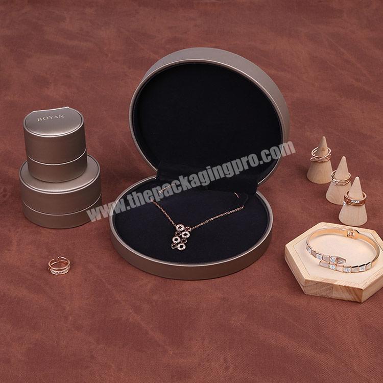 Boyang Custom PU Leather Jewelry Packaging Necklace Pendant Box with Logo Cardboard