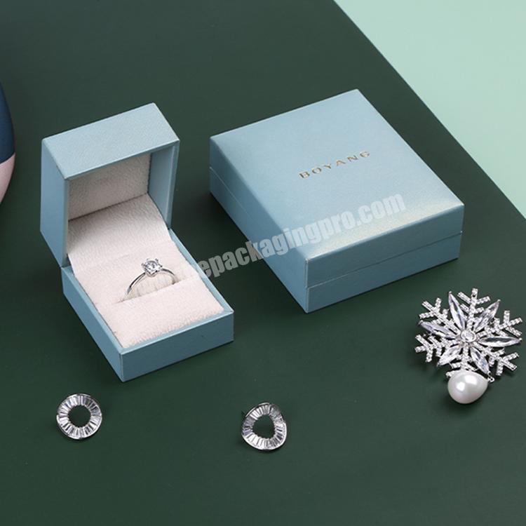 Boyang Custom Plastic Hinged Paper Couples Wedding Jewelry Ring Case Box