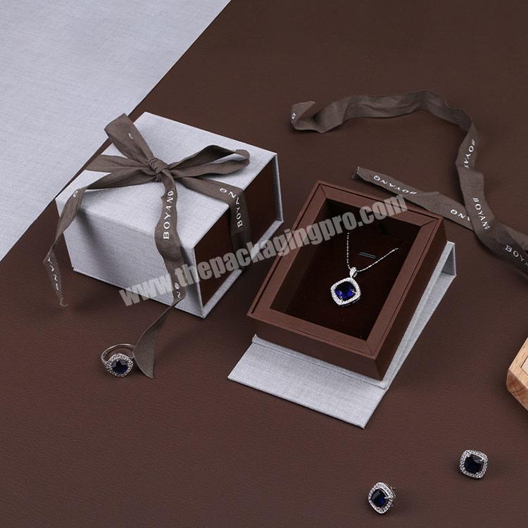 Boyang High Quality Luxury Linen Cloth Fabric Paper Gift Packaging Necklace Jewelry Custom Box