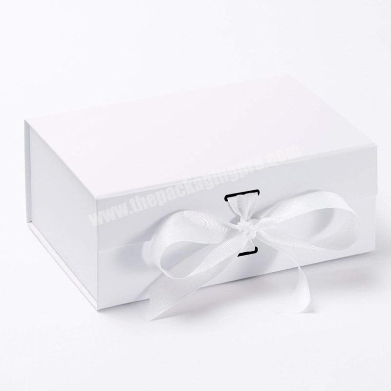 Cardboard paper closure wedding small gift box ribbon simple design luxury logo printed white packaging boxes